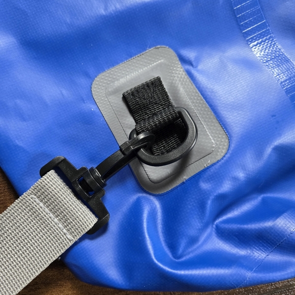 Iron Man 70.3 Connecticut Blue Triathlon Waterproof Dry Bag - Picture 6 of 9